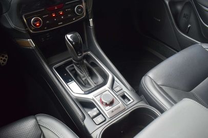 Car image 39