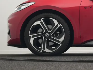 Car image 47