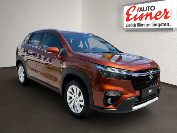 Car image 15