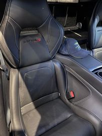 Car image 37