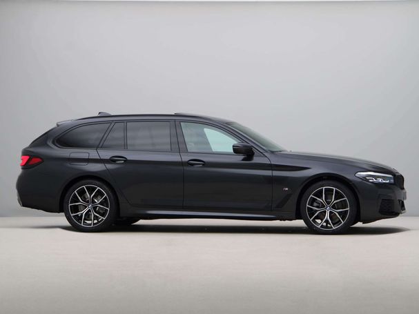 BMW 520i Touring 135 kW image number 8