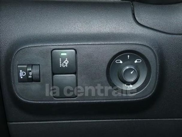 Citroen C3 Pure Tech 82 S&S FEEL 61 kW image number 7