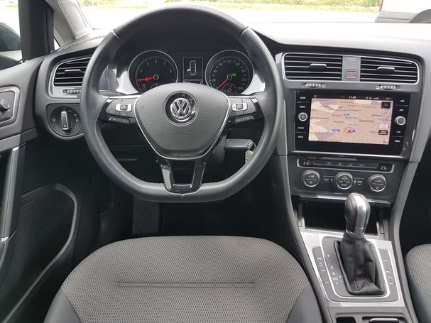 Volkswagen Golf 1.0 TSI DSG 81 kW image number 6