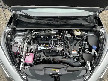 Car image 11