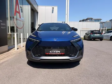 Car image 3