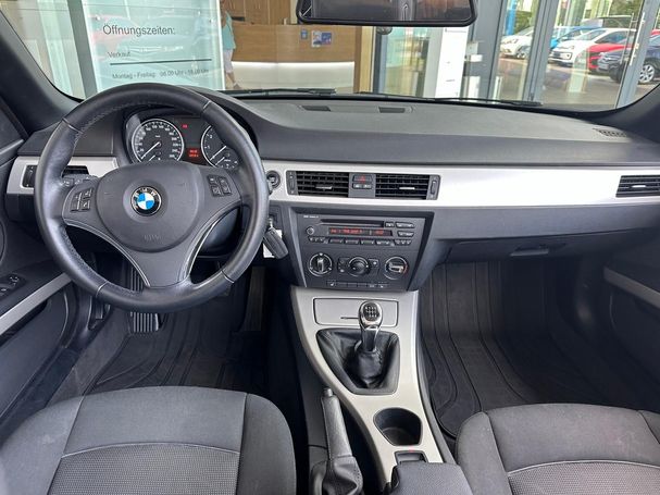 BMW 318i 105 kW image number 6