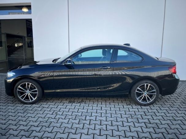 BMW 220d Coupe Sport Line 140 kW image number 5