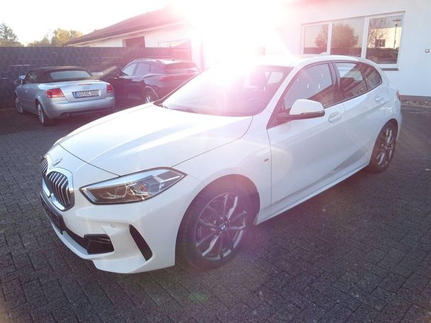 BMW 118i M Sport 100 kW image number 1