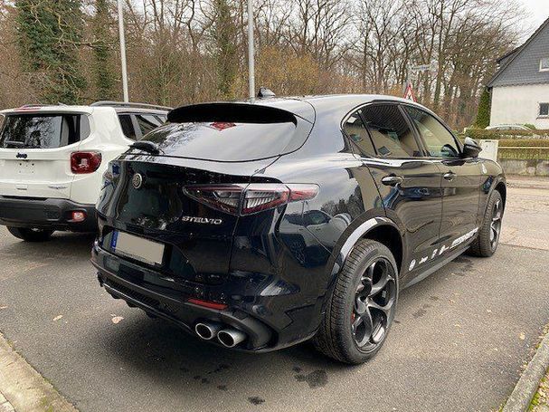 Alfa Romeo Stelvio V6 2.9 Bi-Turbo Quadrifoglio 375 kW image number 4