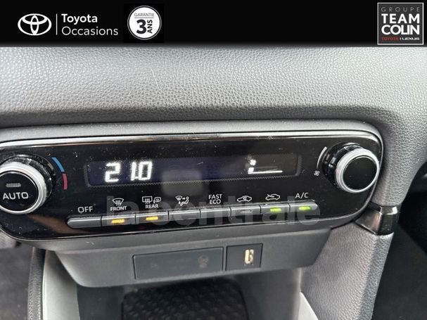 Toyota Yaris Hybrid 85 kW image number 34