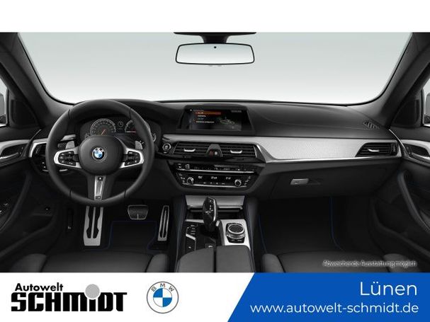 BMW 540i Touring xDrive 250 kW image number 4