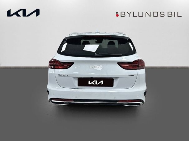 Kia Ceed Ceed Plug-in Hybrid 104 kW image number 4