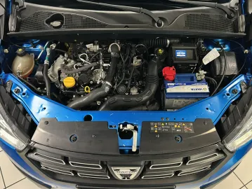 Car image 29