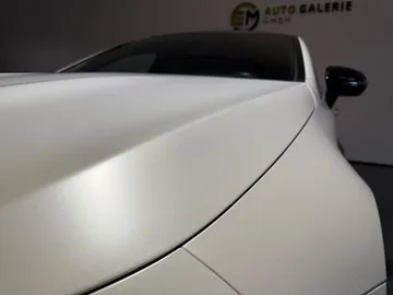 Car image 38