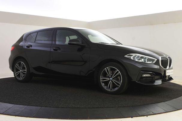 BMW 118i Sport Line 100 kW image number 22