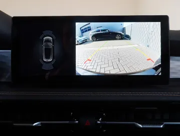 Car image 21