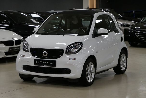 Smart ForTwo coupe EQ 60 kW image number 2