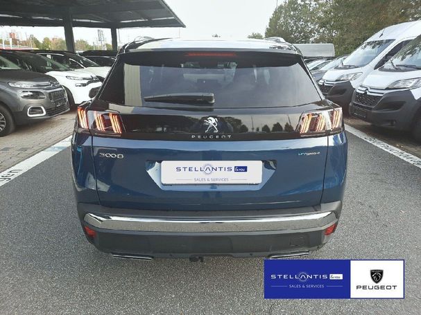 Peugeot 3008 Hybrid4 e-EAT8 220 kW image number 4