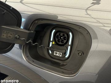 Car image 40
