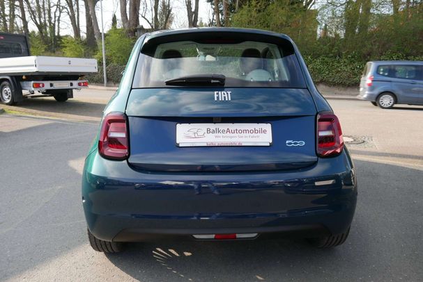 Fiat 500 e by Bocelli 87 kW image number 6