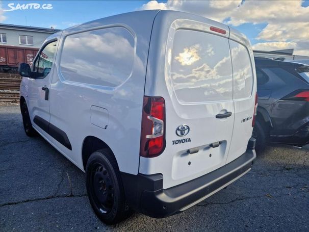 Toyota Proace Verso 74 kW image number 4