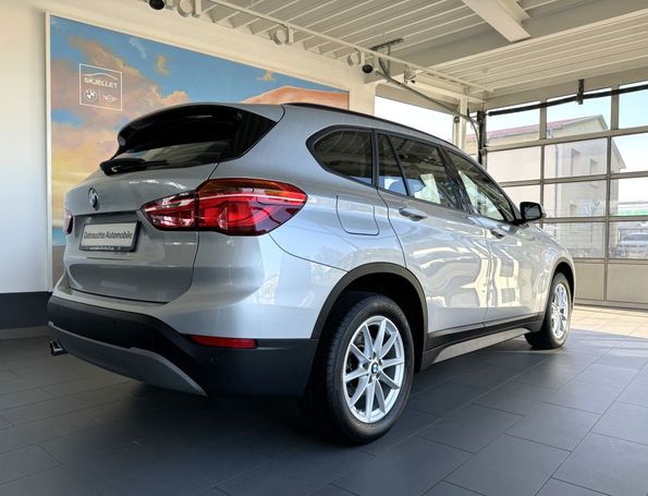 BMW X1 sDrive18i Advantage 103 kW image number 9