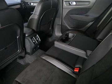 Car image 41