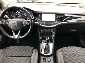 Car image 13