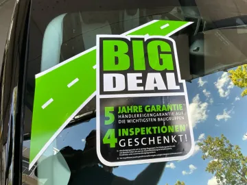 Car image 29