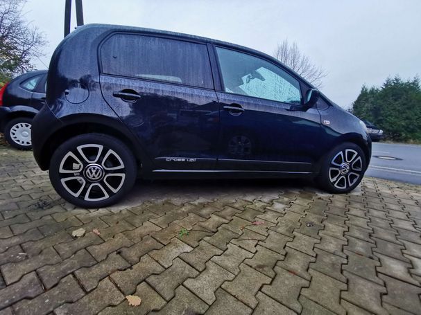 Volkswagen up! 55 kW image number 31