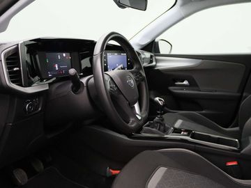 Car image 26