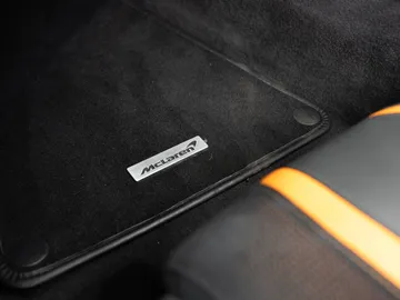 Car image 31