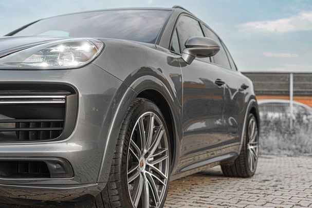 Porsche Cayenne Turbo 404 kW image number 10