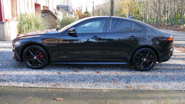 Jaguar XE D200 R-Dynamic Black AWD 150 kW image number 7