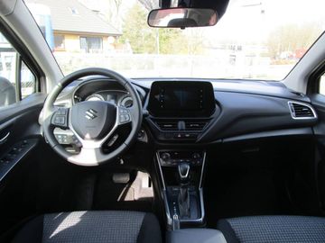 Car image 7