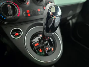Car image 23