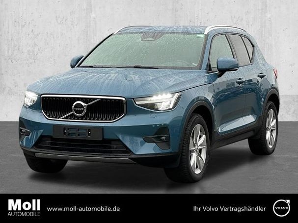 Volvo XC40 B3 Core 120 kW image number 1