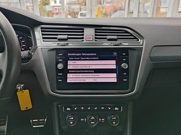 Car image 41