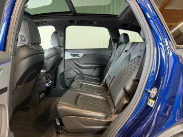 Car image 33