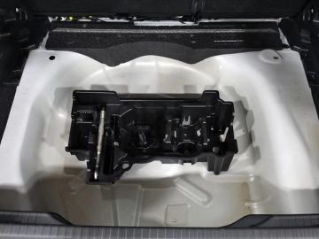 Car image 38