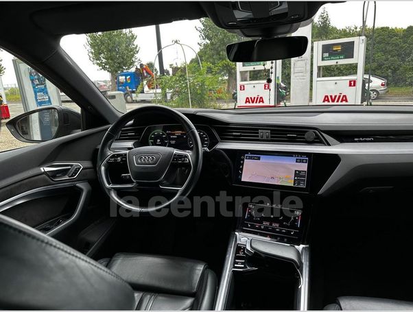 Audi e-tron 50 quattro 230 kW image number 15