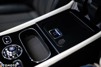Car image 39