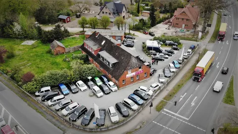 Car image 36
