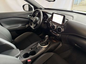 Car image 36