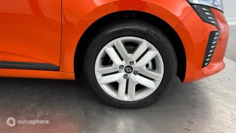 Car image 20