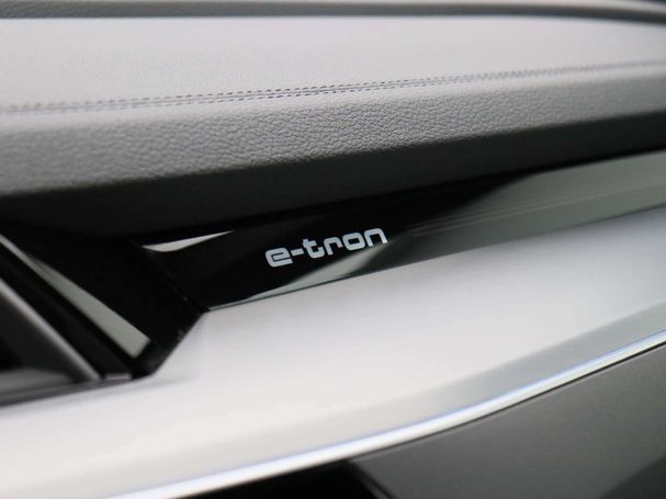 Audi e-tron 55 quattro Sportback 300 kW image number 30