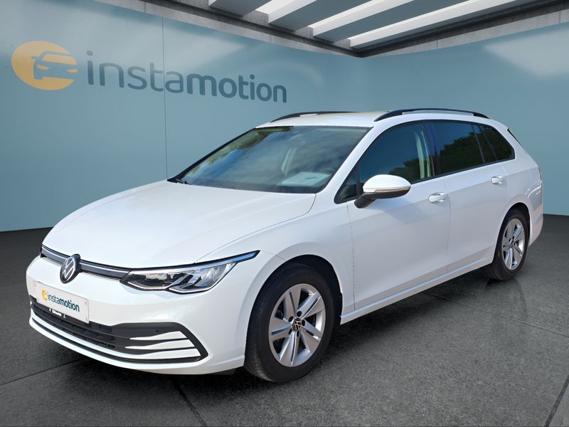 Volkswagen Golf 8 110 kW