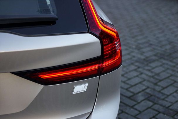 Volvo V90 AWD T6 257 kW image number 9