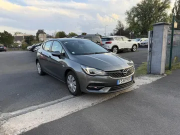 Car image 2