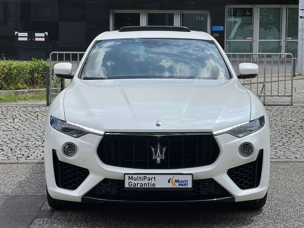 Maserati Levante Q4 257 kW image number 3